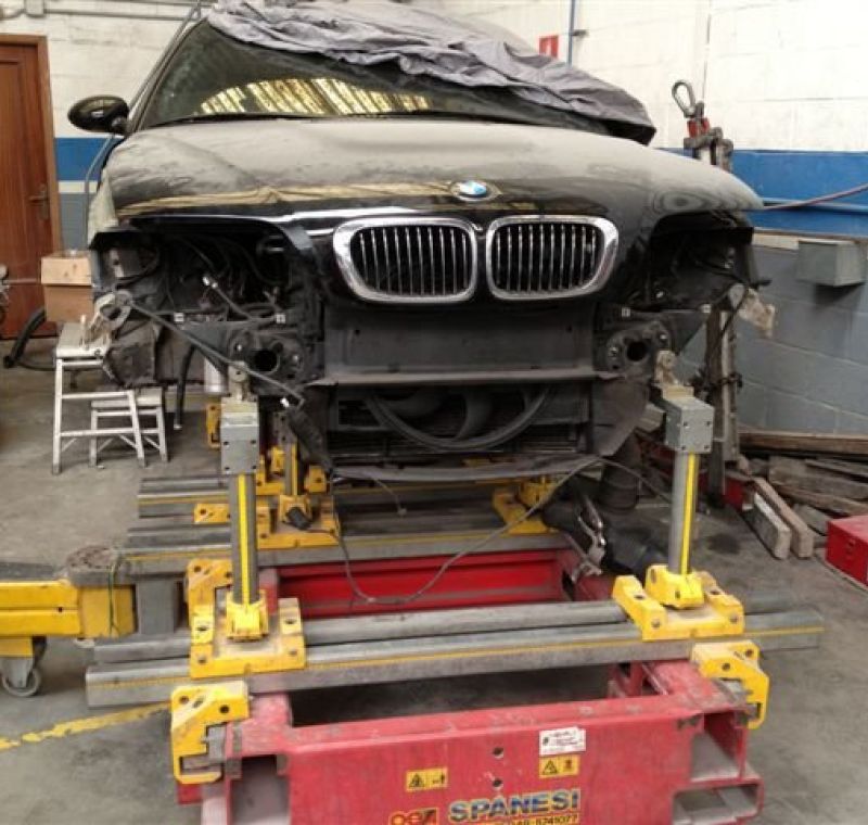 Bancada de CHAPISTERÍA BUENAVISTA en AVILÉS